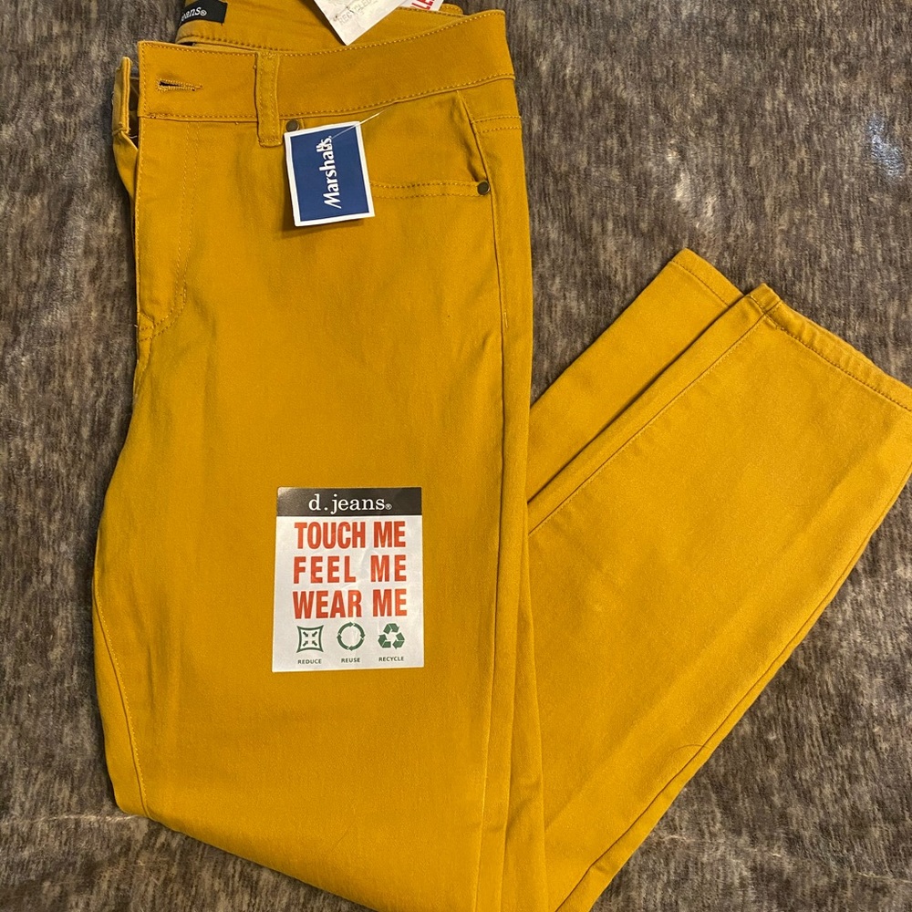 d. jeans - pants